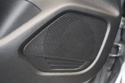 Photo 35 Peugeot 208  PureTech 100 S&S BVM6