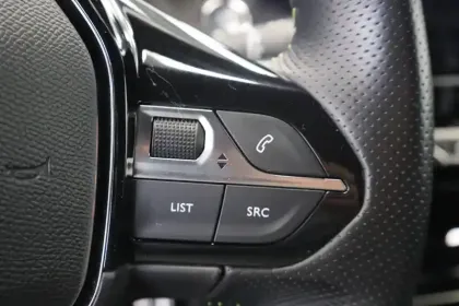 Photo 30 Peugeot 208  PureTech 100 S&S BVM6