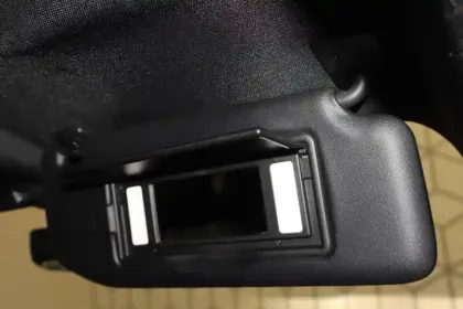 Photo 37 Peugeot 208  PureTech 100 S&S BVM6