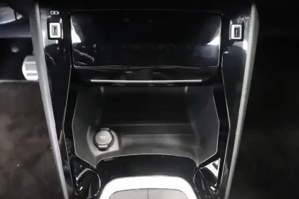 Photo 19 Peugeot 208  PureTech 100 S&S BVM6