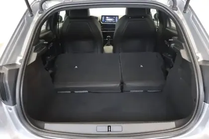 Photo 13 Peugeot 208  PureTech 100 S&S BVM6