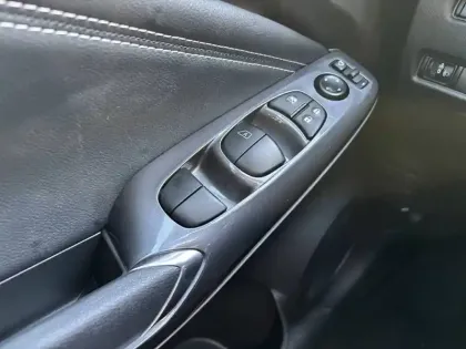 Photo 25 Nissan Juke  HYBRID 143