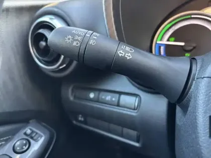 Photo 23 Nissan Juke  HYBRID 143