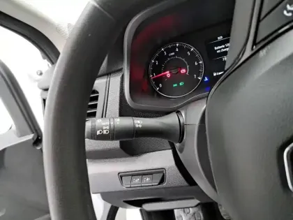 Photo 66 Renault Trafic Gén. III (F82) Ph3 NG Advance 4