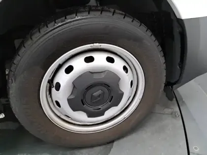 Photo 65 Renault Trafic Gén. III (F82) Ph3 NG Advance 4