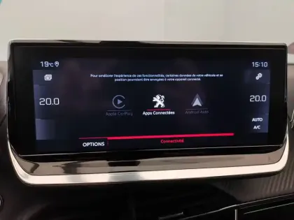 Photo 18 Peugeot 2008  PureTech 130 S&S EAT8