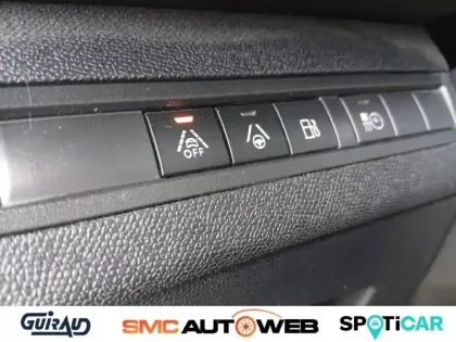 Photo 58 Peugeot 3008  Hybrid 225 e-EAT8