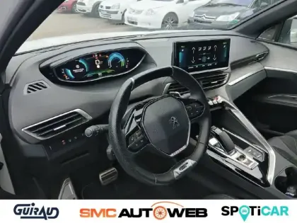 Photo 50 Peugeot 3008  Hybrid 225 e-EAT8