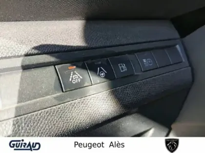 Photo 13 Peugeot 3008  Hybrid 225 e-EAT8