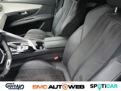 Photo 51 Peugeot 3008  Hybrid 225 e-EAT8