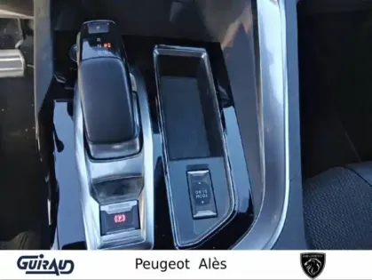 Photo 12 Peugeot 3008  Hybrid 225 e-EAT8