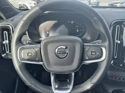 Photo 8 Volvo Xc40  Recharge 231 ch 1EDT