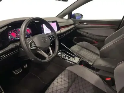 Photo 8 Volkswagen Golf 1.5 eTSI OPF 130 DSG7 R-Line