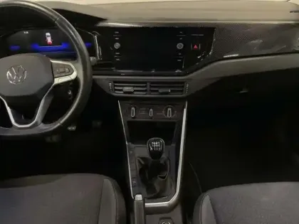 Photo 9 Volkswagen Taigo 1.0 TSI 110 BVM6 Life Business