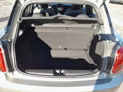 Photo 7 Mini Mini Hatch 5 Portes Cooper 136 ch BVA7 Edition Heddon Street