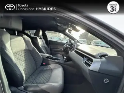 Photo 13 Toyota C-HR  122h Distinctive 2WD E-CVT MC19