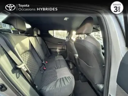 Photo 14 Toyota C-HR  122h Distinctive 2WD E-CVT MC19