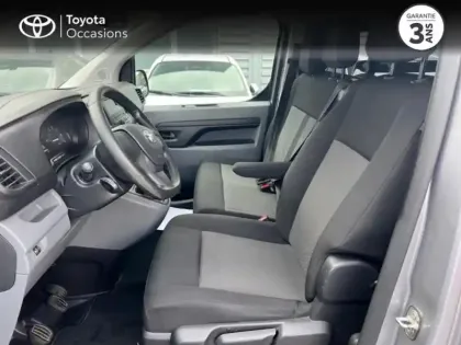 Photo 10 Toyota Proace  Combi Long 1.5 120 D-4D Dynamic RC22