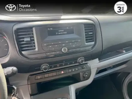 Photo 14 Toyota Proace  Verso Long 1.5 120 D-4D Dynamic RC22