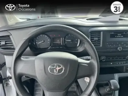 Photo 12 Toyota Proace  Verso Long 1.5 120 D-4D Dynamic RC22