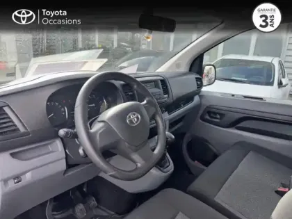 Photo 8 Toyota Proace  Verso Long 1.5 120 D-4D Dynamic RC22