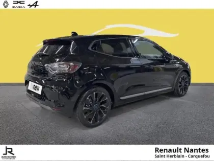 Photo 6 Renault Clio  1.6 E-Tech 145ch full hybrid esprit Alpine