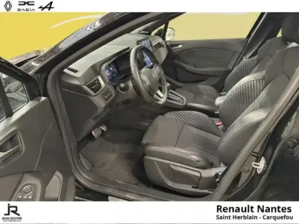 Photo 12 Renault Clio  1.6 E-Tech 145ch full hybrid esprit Alpine