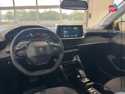 Photo 14 Peugeot 208  e- 136ch Allure