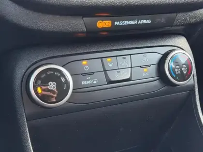 Photo 14 Ford Fiesta  1.1 85ch Trend 5p Euro6.2