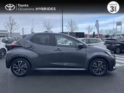 Photo 8 Toyota Yaris  116h Design 5p MY22