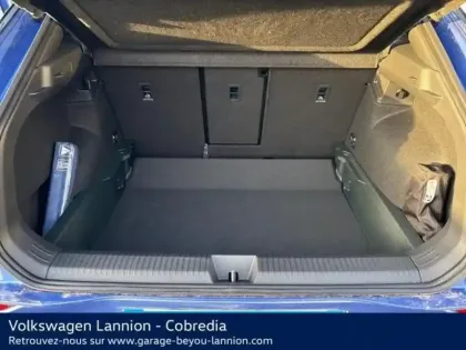 Photo 11 Volkswagen T-roc  1.5 eTSI 150ch R-Line DSG7