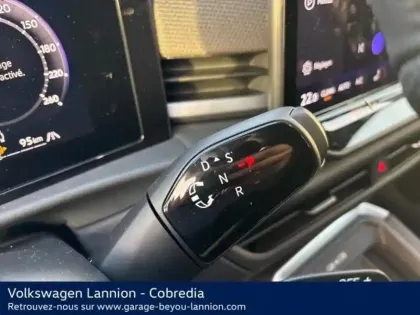 Photo 9 Volkswagen T-roc  1.5 eTSI 150ch R-Line DSG7