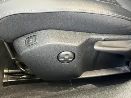 Photo 9 Peugeot 508  HYBRID 225ch GT e-EAT8