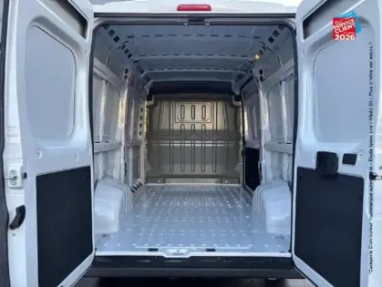 Photo 28 Peugeot Boxer  Fg L2H2 3.5 140ch S&S BVA8