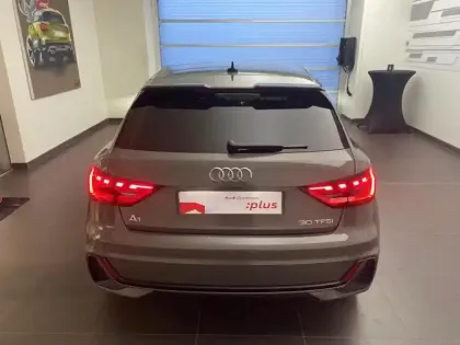 Photo 5 Audi A1  Sportback 30 TFSI 116ch S line S tronic 7