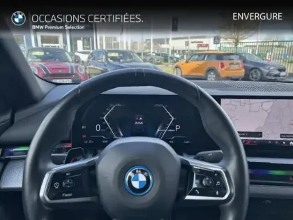 Photo 5 BMW Serie 5 Série 5 i5 340ch M Sport eDrive40