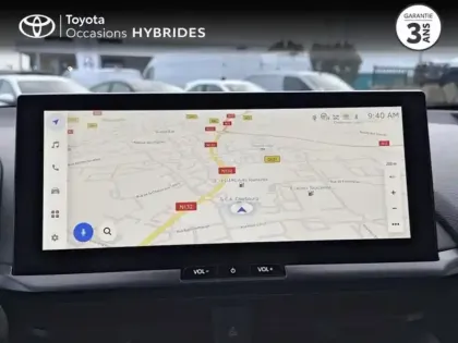 Photo 14 Toyota C-HR  1.8 Hybride 140ch Graphic MY26