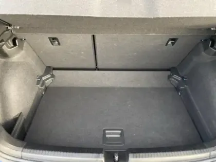 Photo 9 Volkswagen Polo  1.0 TSI 116ch R-Line Edition DSG7