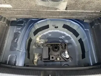 Photo 10 Volkswagen Polo  1.0 TSI 116ch R-Line Edition DSG7