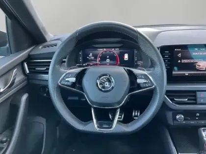 Photo 11 Skoda Kamiq  1.0 TSI Evo 110ch Monte-Carlo DSG7