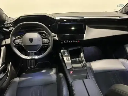 Photo 8 Peugeot 308  e- 156  54 kWh GT Toit Pano Gps Full Led Camera