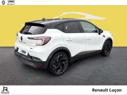 Photo 11 Renault Captur  1.6 E-Tech full hybrid 145ch esprit Alpine - 25