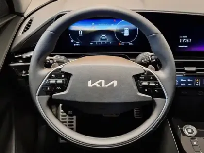 Photo 15 Kia Niro Gén. II Ph1 Evo Premium 5