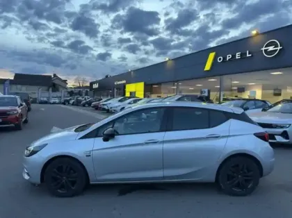 Photo 7 Opel Astra  1.5 D 122ch Opel 2020