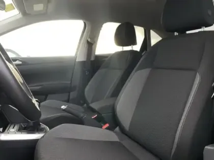 Photo 11 Volkswagen Taigo  1.0 TSI 116ch VW Edition