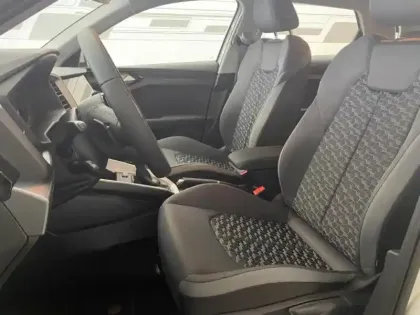 Photo 13 Audi A1  Sportback 25 TFSI 95ch Design S tronic 7