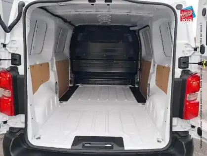 Photo 13 Peugeot Expert  Fg M 2.0 BlueHDi 145ch S&S Pack Premium Connect EAT8