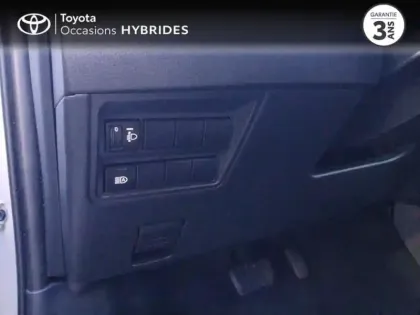 Photo 14 Toyota Yaris  Cross 116h Dynamic Business MC24