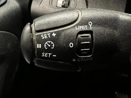 Photo 8 Peugeot Partner  Long 950kg Puretech 110ch S&S Grip