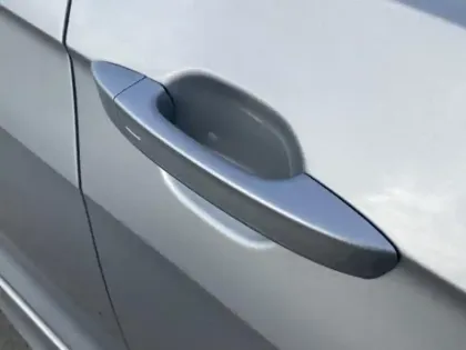 Photo 7 Volkswagen T-cross  1.0 TSI 116ch R-Line Edition DSG7